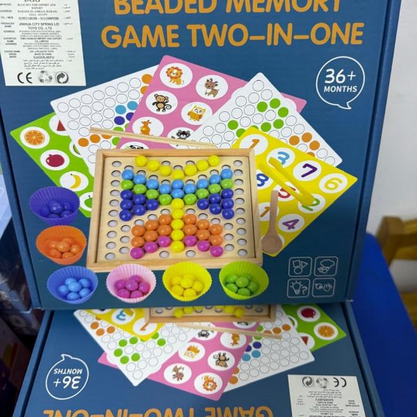 لعبة الذاكرة بالكور الملونة والاكواب