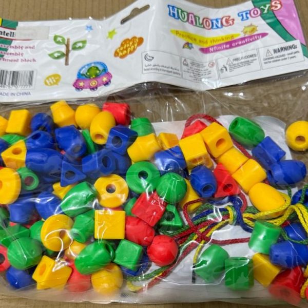 لعبة اللضم البلاستيك