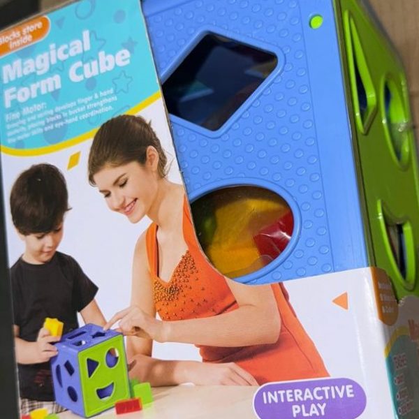 المكعب المفتوح لترتيب الاشكال الهندسية البلاستيك